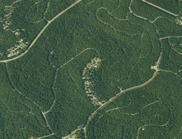 Foto aérea de la zona 3 de terrenos en venta en Cherokee Village, Arkansas